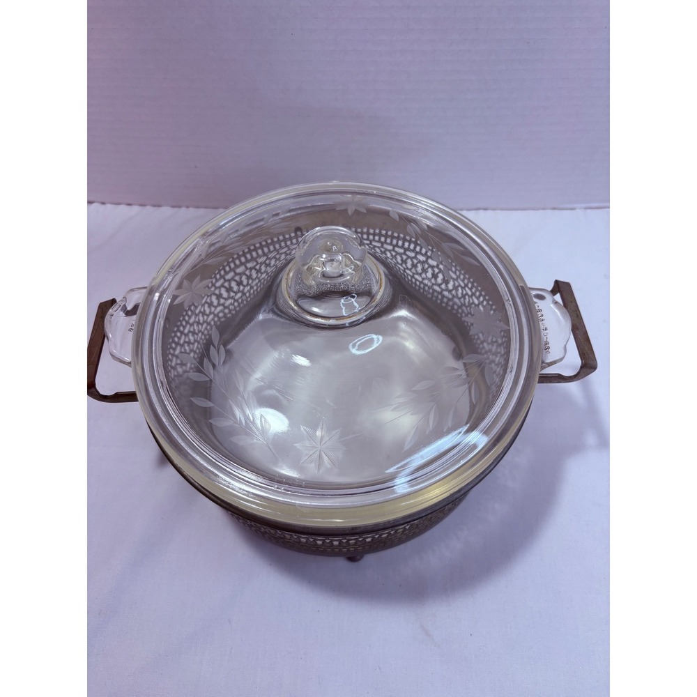 Pyrex Clear Glass Etched Floral Casserole Dish with Silver Filigree Cradle Antq - Picture 2 of 12